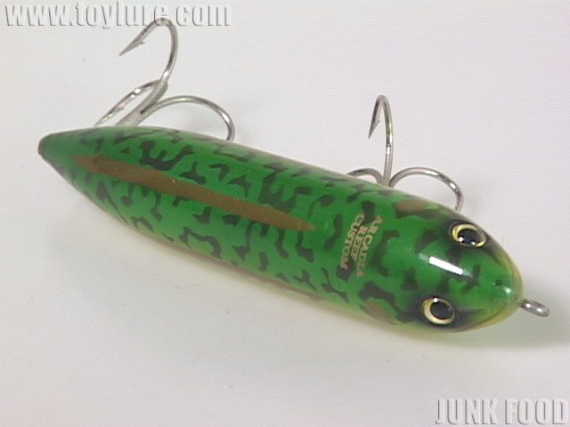 Heddon Zara Puppy - Fluorescent Green Crawdad